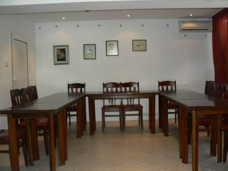 Family Art Hotel Gallery 普列文 外观 照片