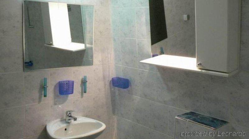 Family Art Hotel Gallery 普列文 外观 照片